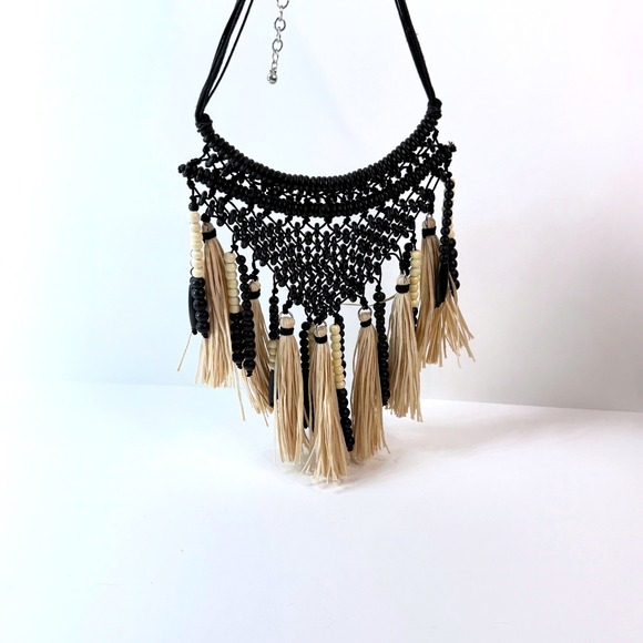 Chicos Black Wood Bead Cream Raffia Tassel Statement Bib Necklace Boho Tribal - Picture 5 of 7